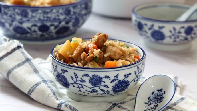 鸡腿土豆焖饭