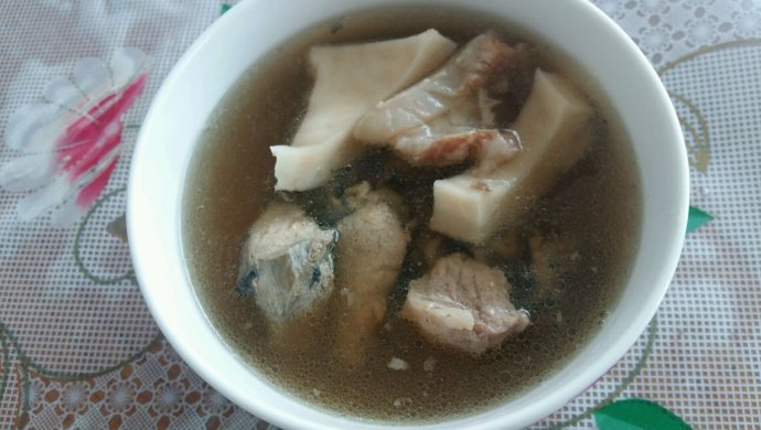 乌鸡猪骨椰子汤
