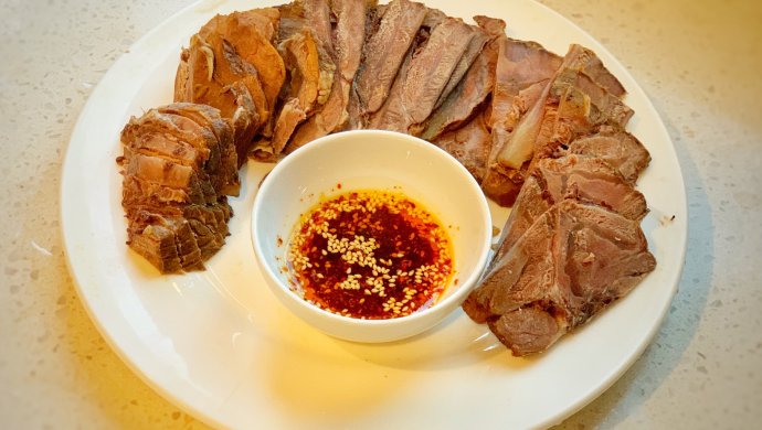 好吃上瘾的卤牛腱子肉