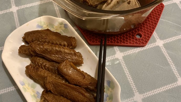 潮式卤水鸭翼