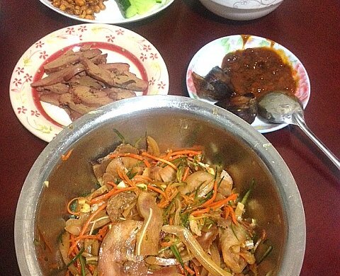 五香猪头肉耳丝双拼～瞬间抢光的节奏