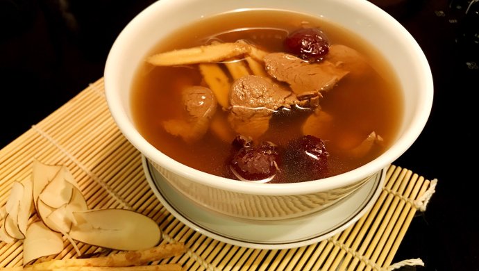 北芪红枣鹿肉汤