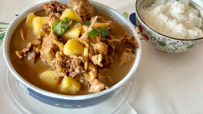 土豆炖鸡架子