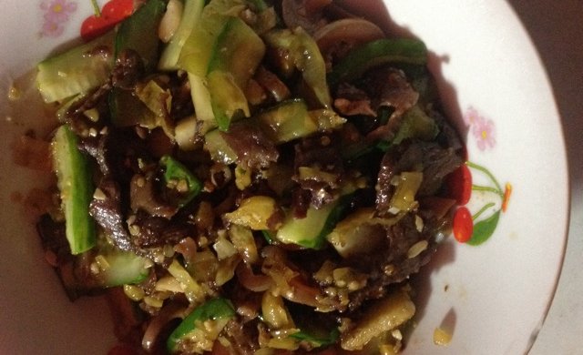 腊驴肉炒黄瓜