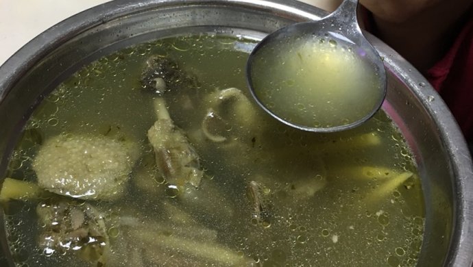金银花水鸭汤