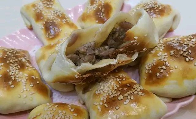 羊肉烤包子