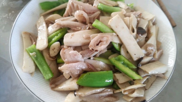 杏鲍菇爆肚条