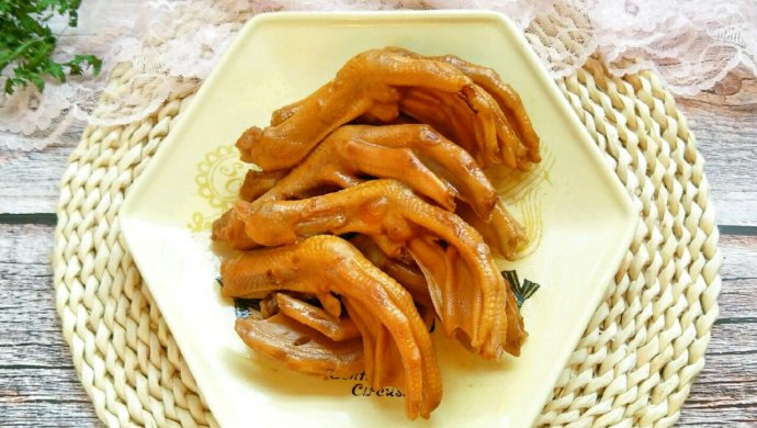 卤鸭爪
