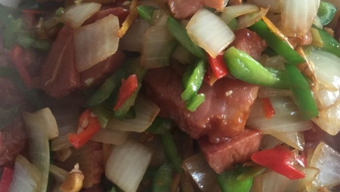 烤鸭胸肉爆洋葱