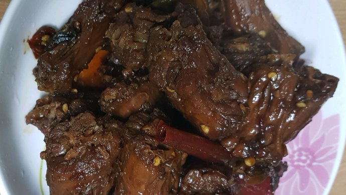 自制周黑鸭鸭脖