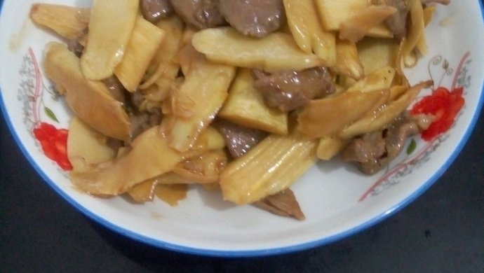 夏日特供：鞭笋炒牛肉