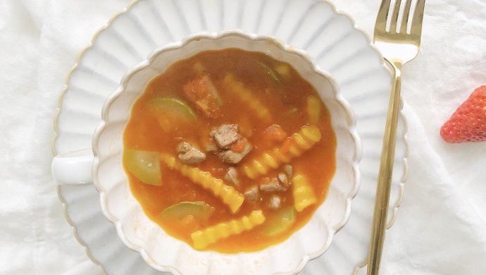 宝宝辅食・茄汁鹅肝南瓜螺丝面
