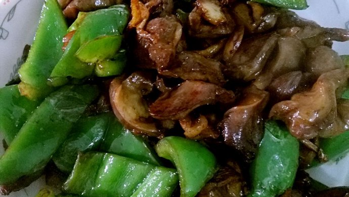 青椒炒鸡胗