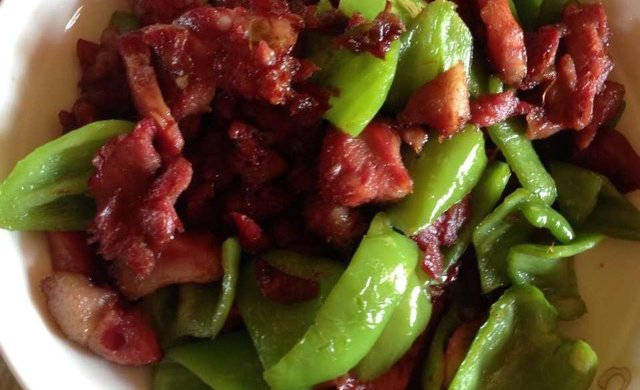 猪头肉炒青椒