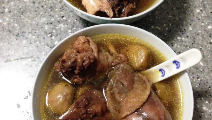 板栗香菇煲土鸡