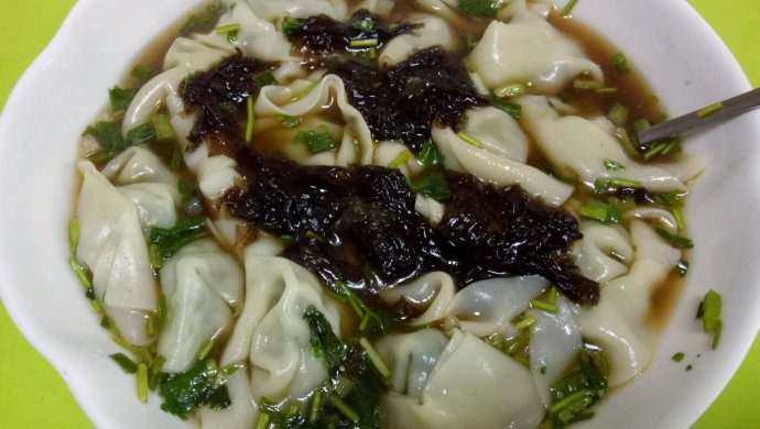 乐乐自家菜--青菜馄钝