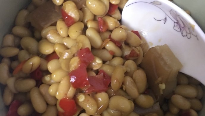 炒黄豆猪皮