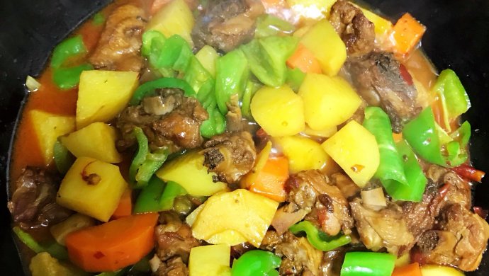 鸭腿烧土豆胡萝卜
