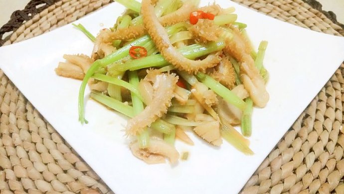 芹菜炒牛肚