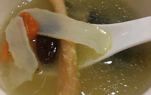 乌鸡滋补养胃汤
