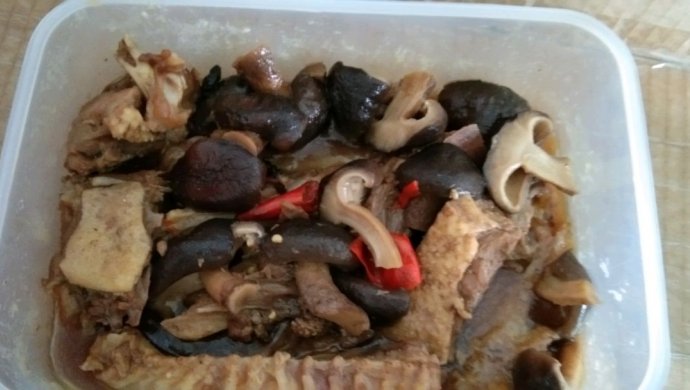 香姑闷鸭肉