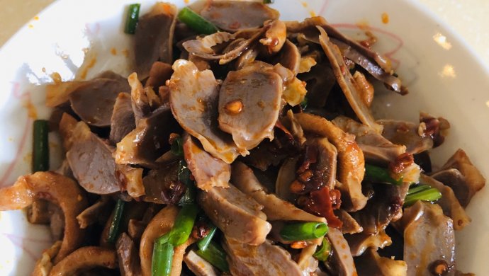 夏季爽口下饭菜凉拌鸡胗鸭肠