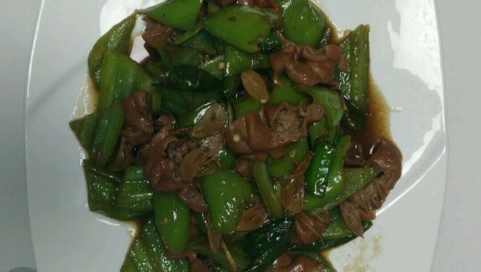 尖椒肥肠
