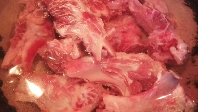 滋补牛骨汤