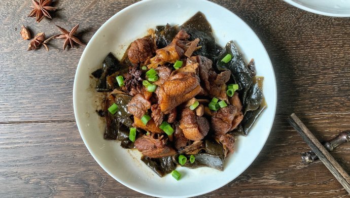 海带烧鸭肉