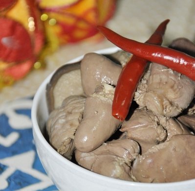 卤鸡杂