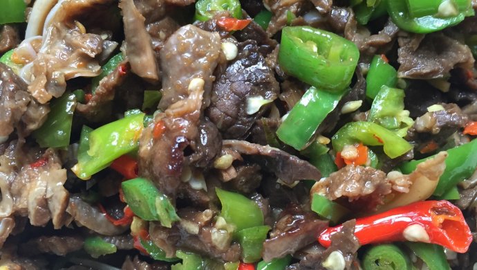 青椒猪肺（下饭的平民菜）附清洗方式
