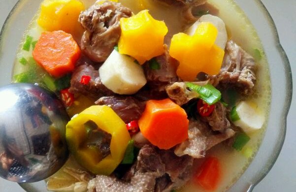 鹅肉萝卜山药汤