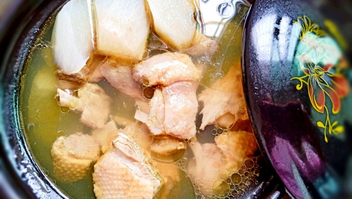 白萝卜鸭肉汤