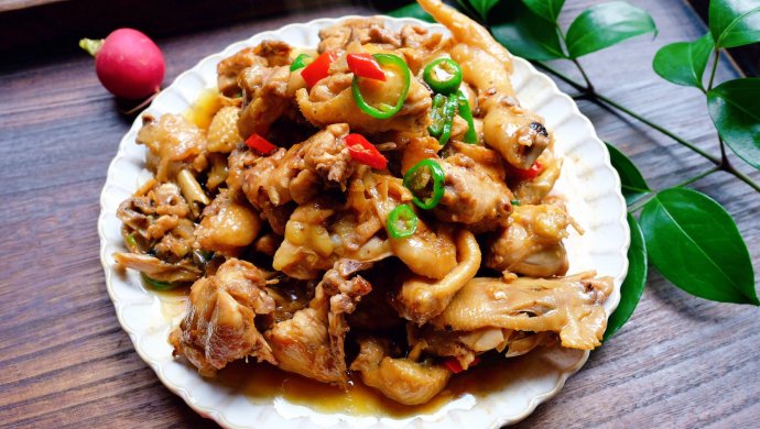 家常小炒三黄鸡