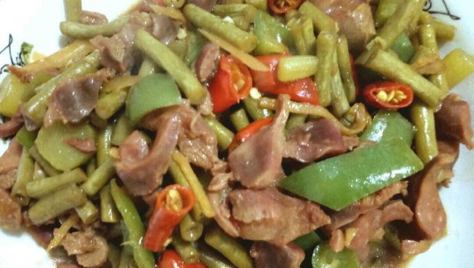 酸辣鸡杂