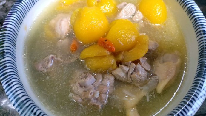 枇杷水鸭汤