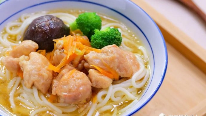 香菇鸡腿面 宝宝辅食食谱