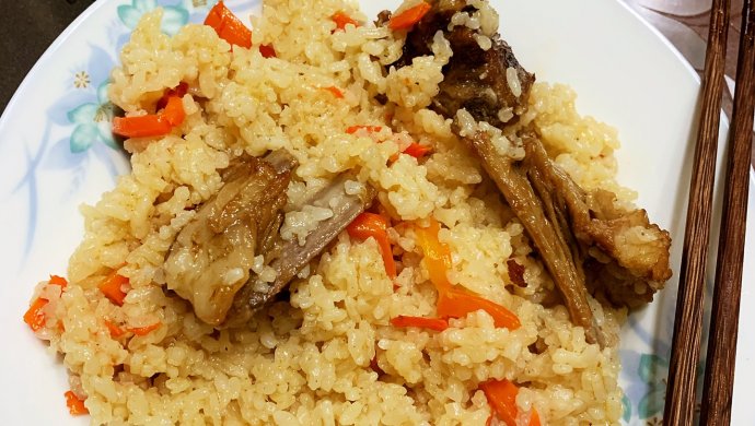新疆羊排手抓饭