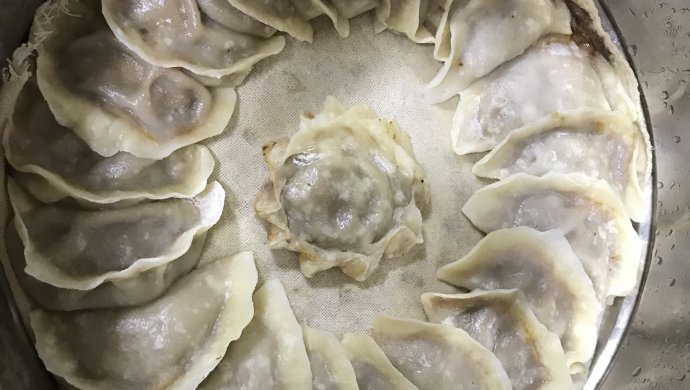 驴肉蒸饺