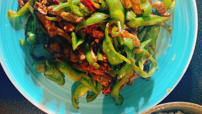 下饭尖椒牛肉丝