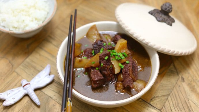 萝卜炖牛腩