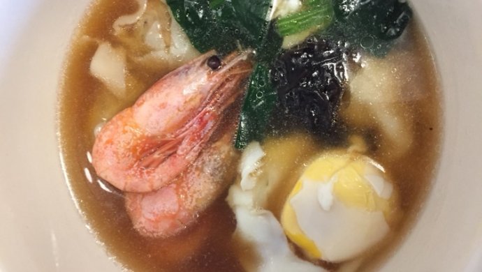 牛骨汤馄饨