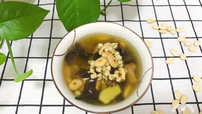 三花炒薏米扁豆煲猪腱肉-止痕祛湿