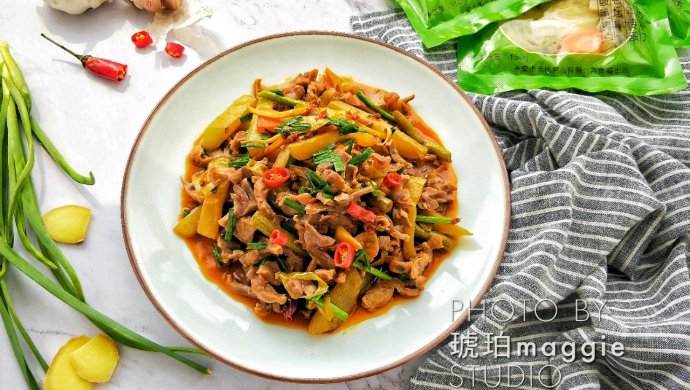 泡菜炒鸡胗