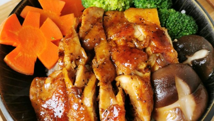 豪华版照烧鸡腿饭