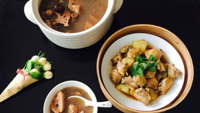 莲藕牛骨汤＋土豆蒸鸡翅