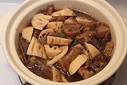 莲藕牛筋煲