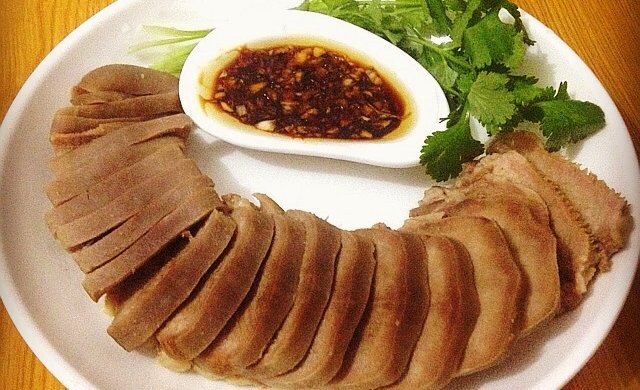 熏汁猪舌――附：如何挑选清洗猪舌头