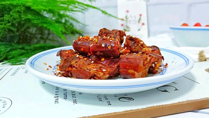 秘制麻辣鸭脖