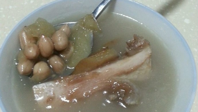 苹果花生牛骨汤